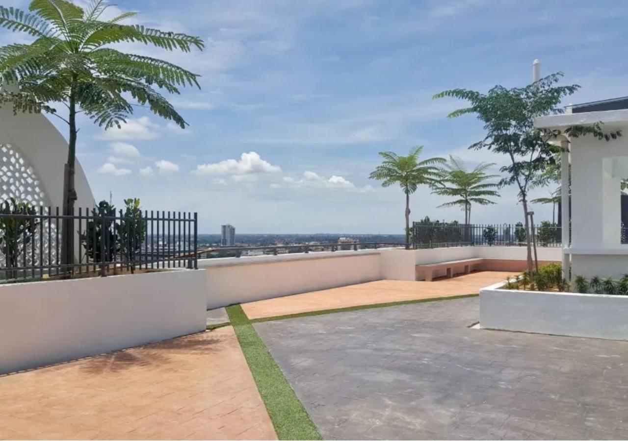Riverview 8Pax 2Br In Kbtown Ps4, Netflix A-1-12 Kota Bharu Exterior photo